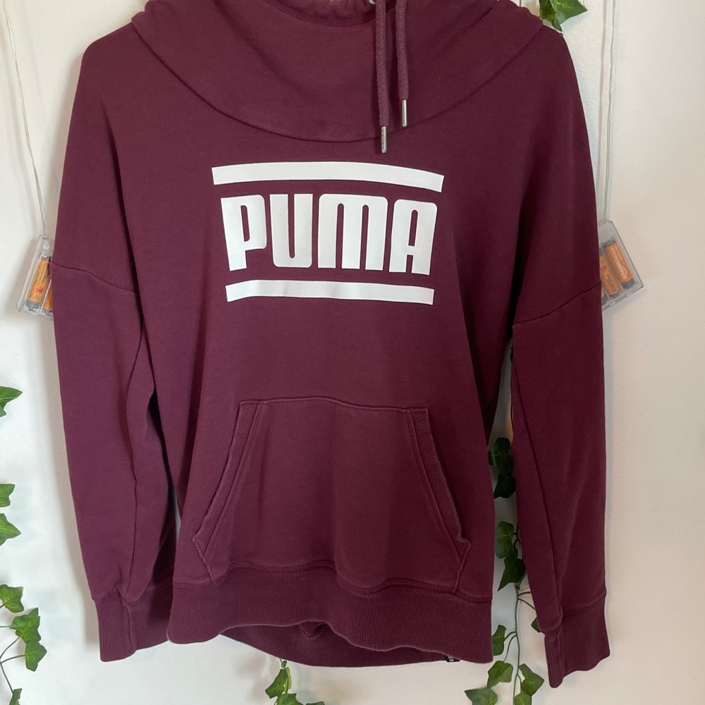 puma sweatshirt